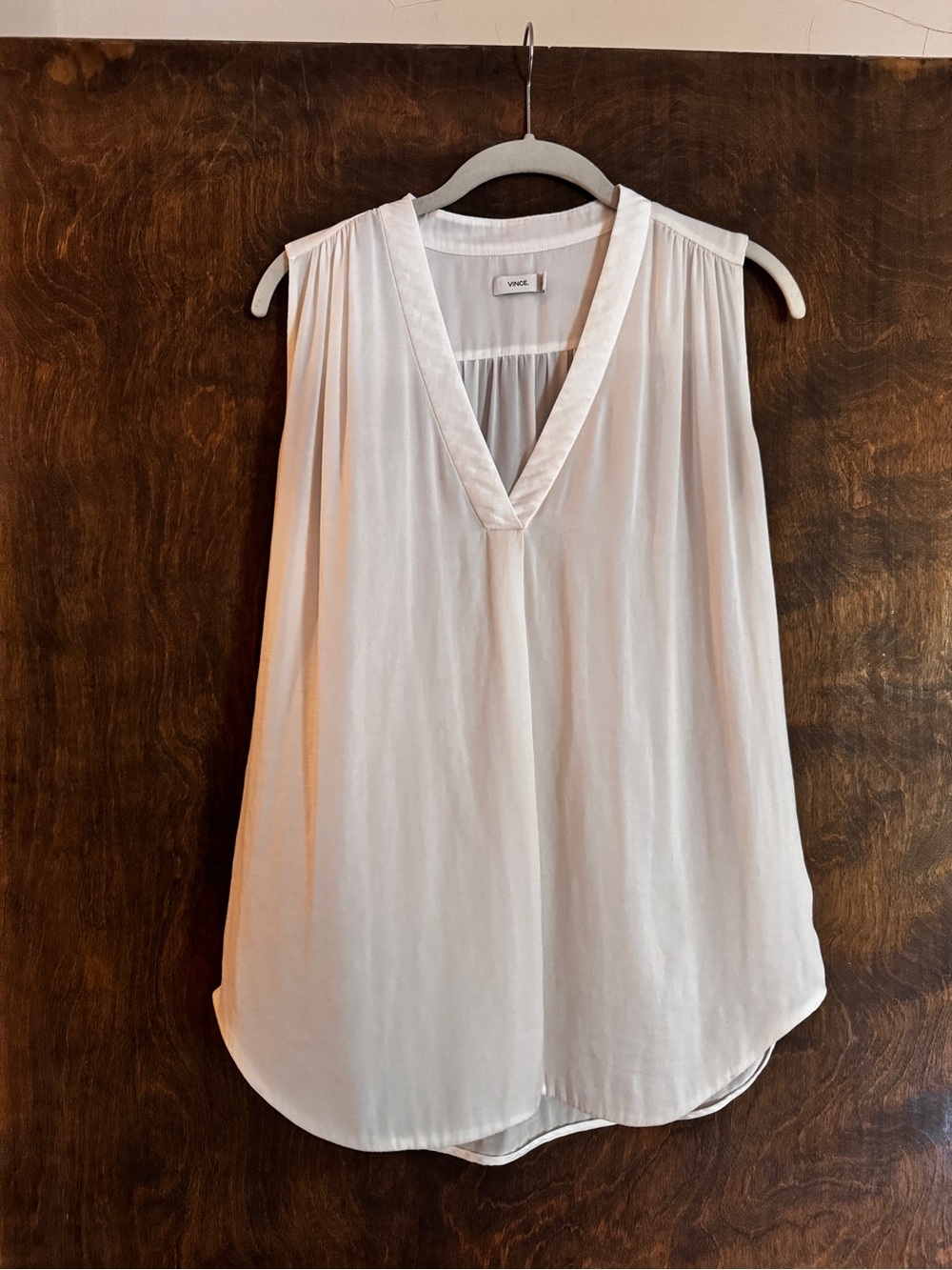 Vince White V-Neck Sleeveless Top